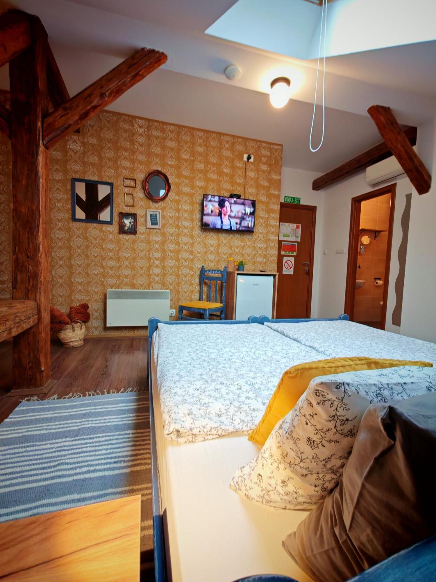 Guest House Relic Sombor Exterior photo